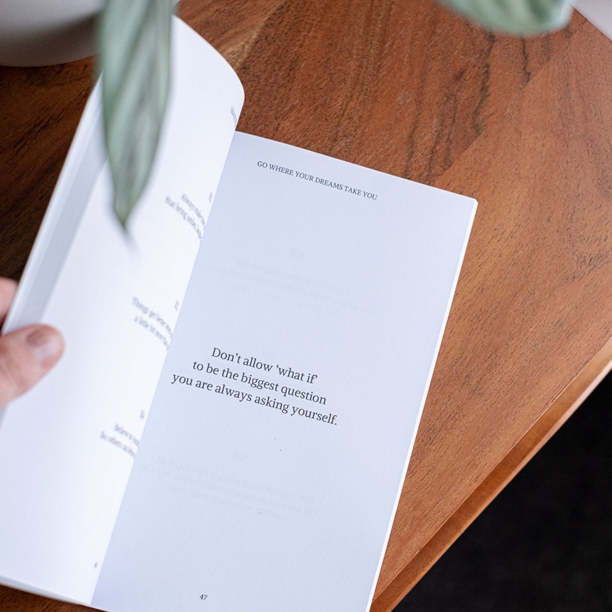 Morning Mantra and Affirmations by Lisa Buscomb